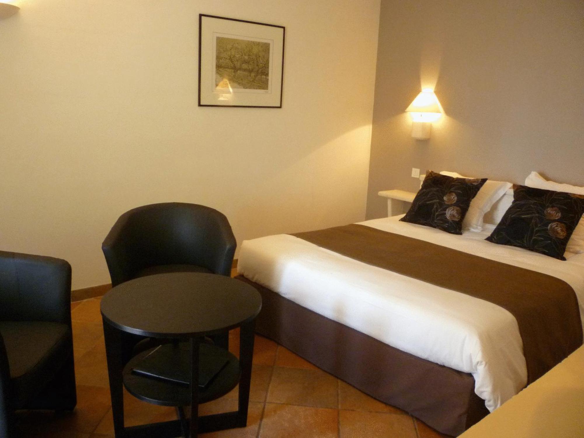 Val Baussenc, The Originals Relais Hotel Maussane les Alpilles Exterior foto