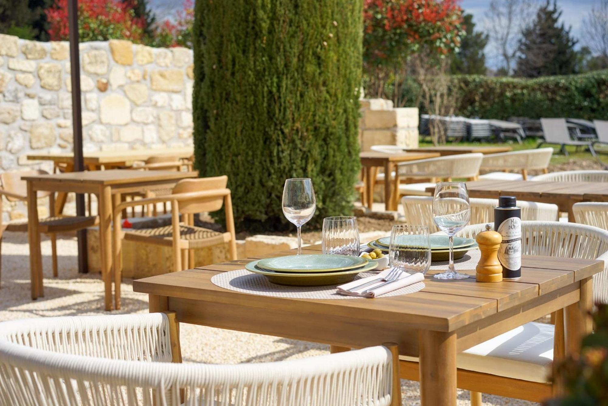 Val Baussenc, The Originals Relais Hotel Maussane les Alpilles Exterior foto